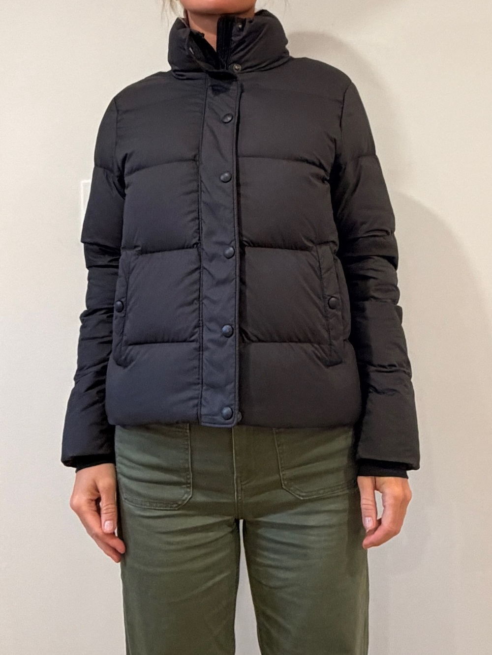 Patagonia Women's Black Short Puffer Coat